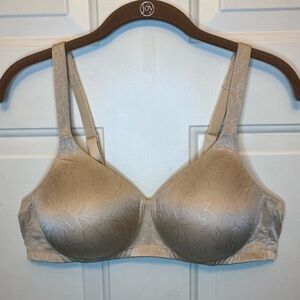 Vanity Fair 72298 Body Shine T-Shirt Wireless  Bra Size 40B Natural Jacquar